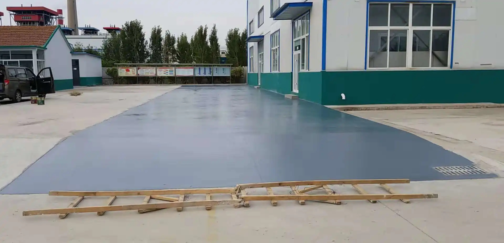 北碚车间厂房地坪漆修补翻新